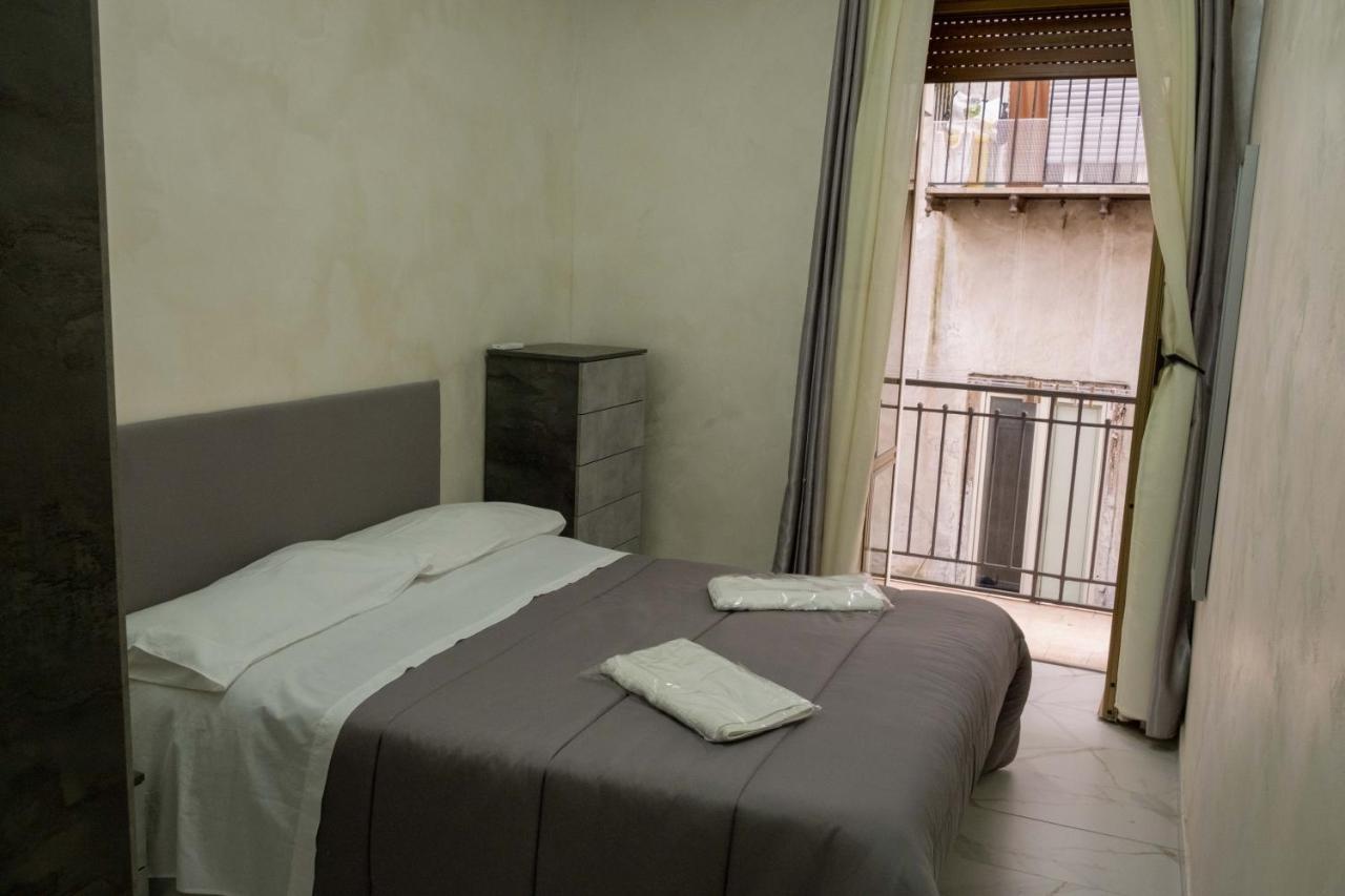 Casa Vacanza Russo Enzo Neapel Exteriör bild