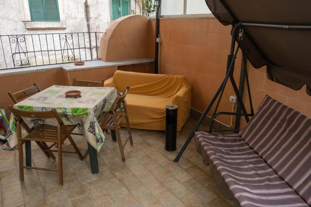 Casa Vacanza Russo Enzo Neapel Exteriör bild
